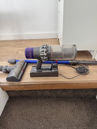 Dyson v11 absolute - absolute, handheld