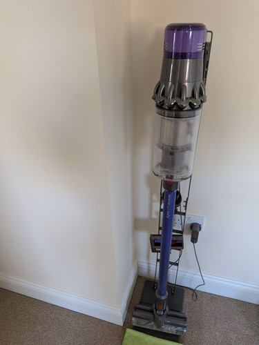Dyson v11 absolute - dyson,