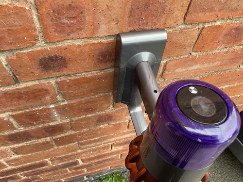 Dyson v11 vacuum - dyson,