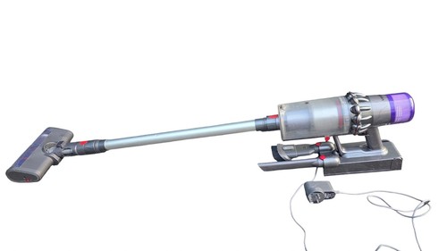 Dyson v11 vacuum cleaner with - dyson,
