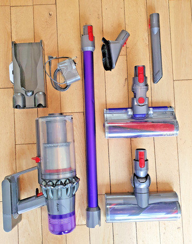 Dyson v11 vacuum - v11,