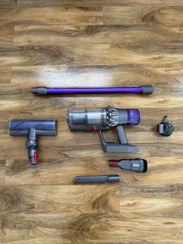 Dyson v11 advanced - v11, pet