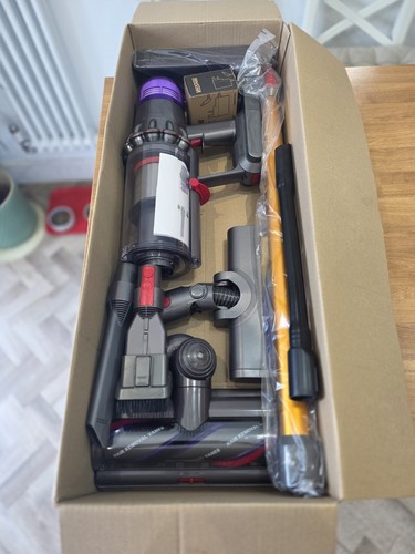 Dyson v11 good - v11, genuine