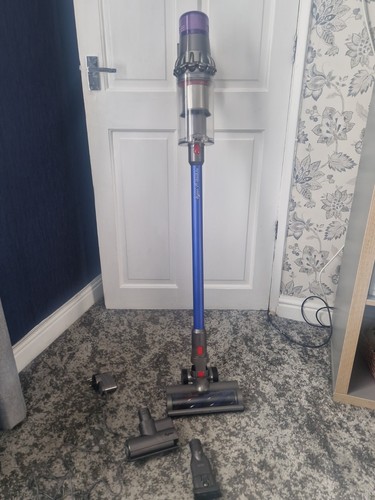 Dyson v11 absolute - dyson,