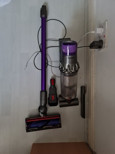 Dyson v11 - dyson,