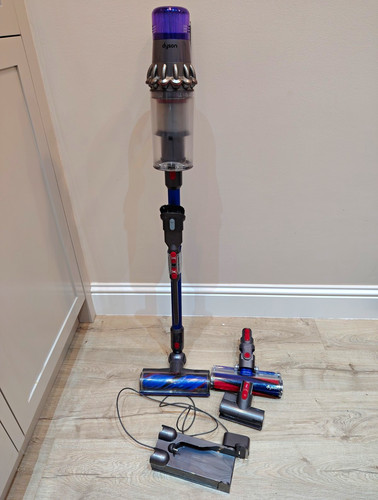 Dyson v11 absolute - v11,